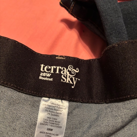 Jeans - Picture 2 of 2